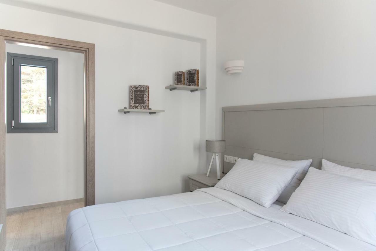 Paros Elitas Villas Exterior photo