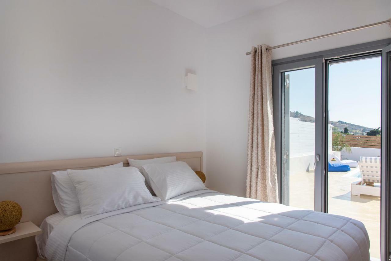 Paros Elitas Villas Exterior photo