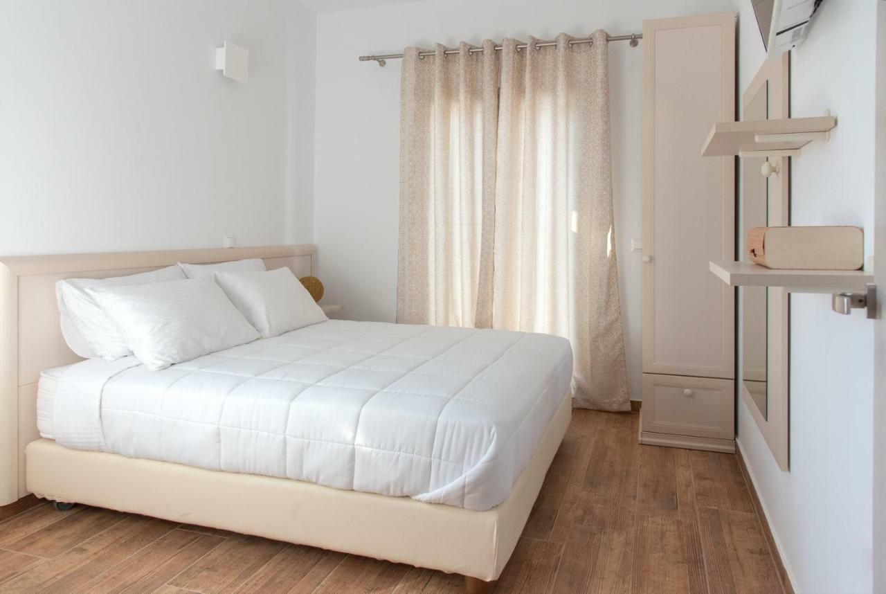Paros Elitas Villas Exterior photo