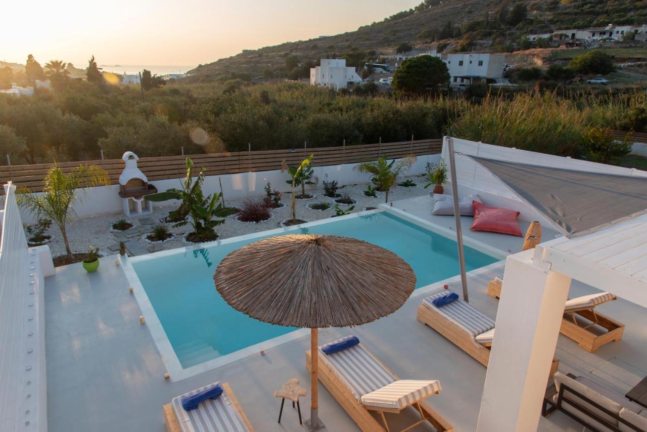 Paros Elitas Villas Exterior photo